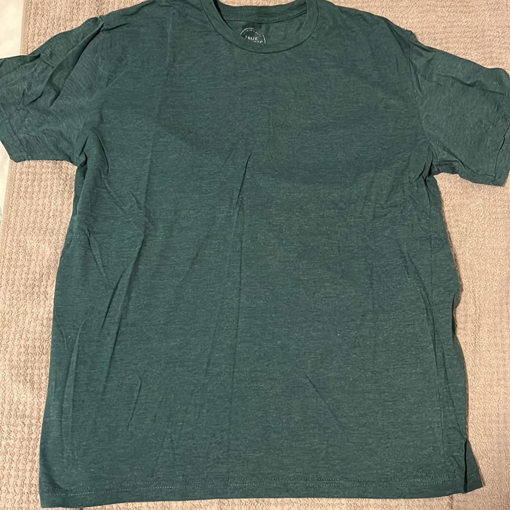 Mens large true classic shirt